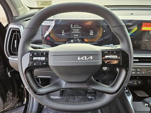 New 2026 Kia Sorento S image 14
