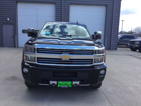 Used 2015 Chevrolet Silverado 2500 High Country w/ Duramax Plus Package AWD/4WD image 3