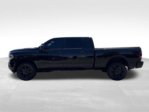 Used 2023 RAM 3500 Laramie AWD/4WD image 8