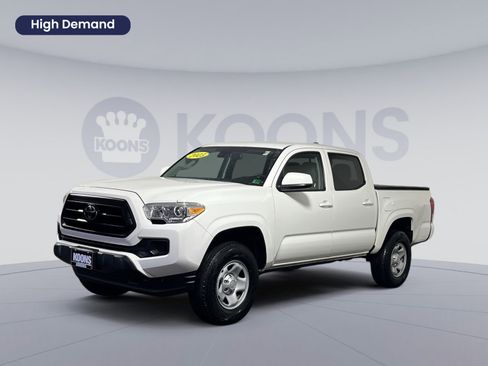 Used 2023 Toyota Tacoma SR image 1
