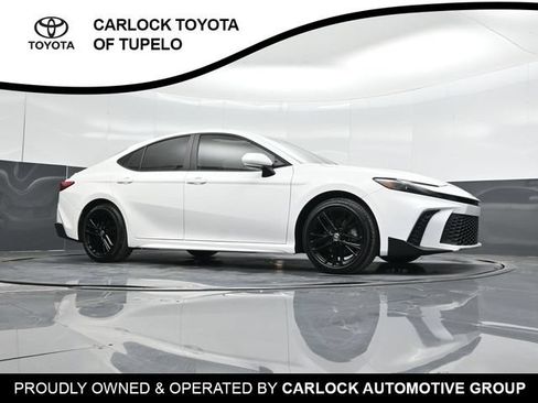 Used 2025 Toyota Camry SE FWD image 47