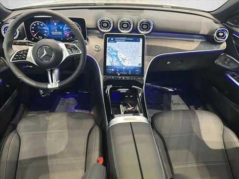 Used 2025 Mercedes-Benz C 300 4MATIC Sedan image 17