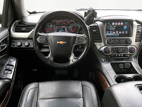 Used 2018 Chevrolet Tahoe LT image 5