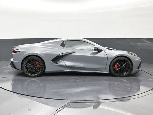 Used 2024 Chevrolet Corvette Stingray Convertible w/ 1LT RWD image 6