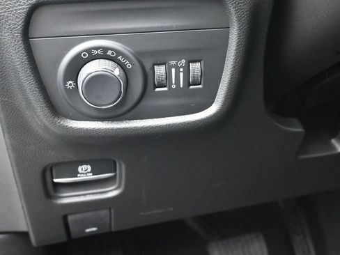 New 2025 Jeep Grand Cherokee Laredo X image 21