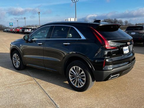 Used 2024 Cadillac XT4 Premium Luxury image 5