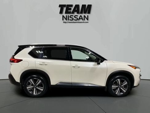 Used 2023 Nissan Rogue SL w/ SL Premium Package image 8