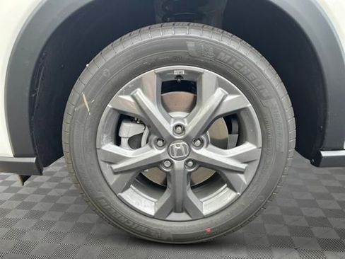 New 2026 Honda HR-V LX image 10