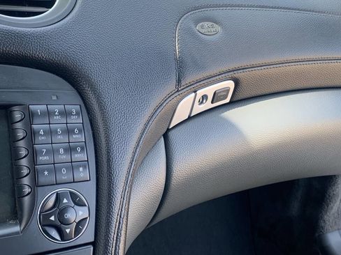 Used 2005 Mercedes-Benz SL 500 image 29