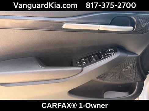 Certified 2026 Kia Seltos LX AWD/4WD image 17