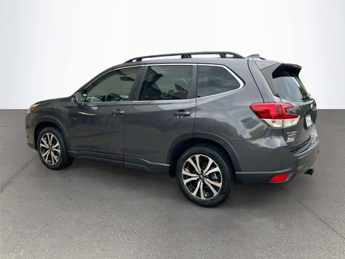 Used 2022 Subaru Forester Limited AWD/4WD image 6