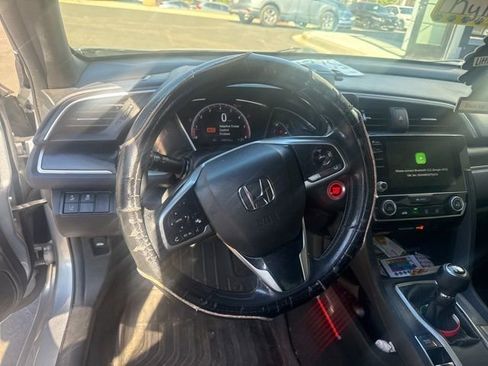 Used 2019 Honda Civic Sport image 9