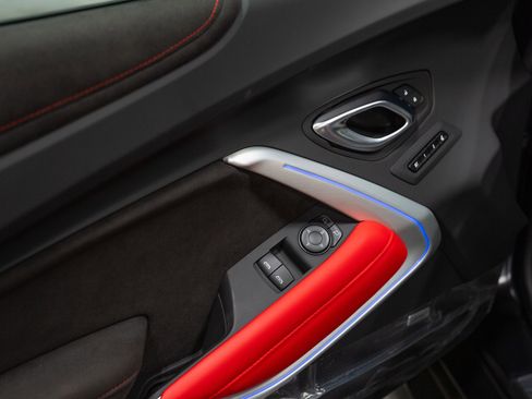 Used 2024 Chevrolet Camaro ZL1 RWD image 16