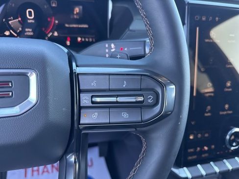 Used 2026 GMC Acadia AT4 w/ Luxury Package image 20