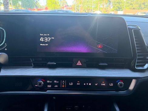 Certified 2025 Kia Sportage X-Line w/ Premium Package AWD/4WD image 21