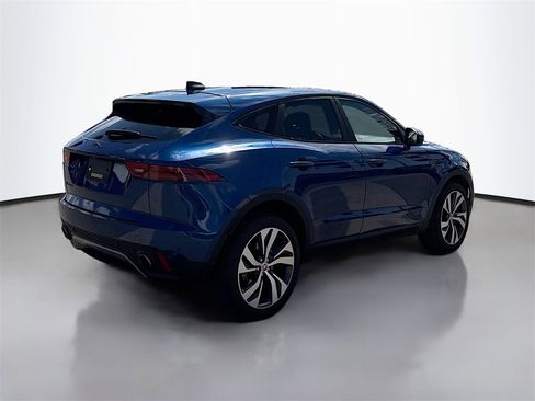 Used 2021 Jaguar E-PACE SE image 7