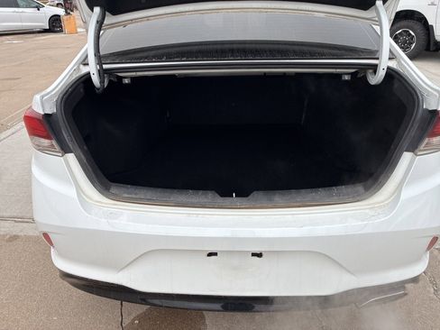 Used 2018 Hyundai Sonata SE image 5