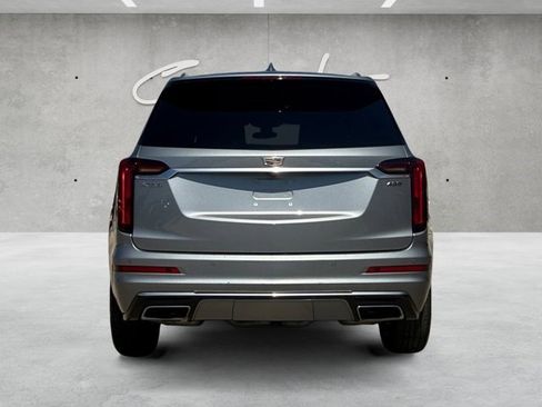 Certified 2024 Cadillac XT6 Premium Luxury FWD image 15
