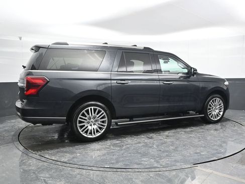 Used 2023 Ford Expedition Max Limited image 2