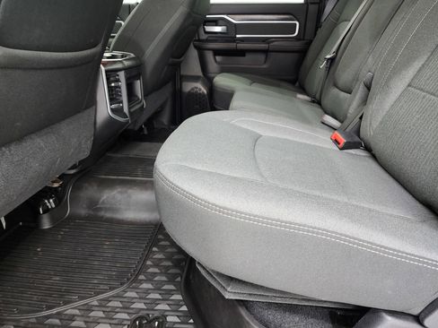 Used 2022 RAM 2500 Big Horn w/ Night Edition image 35