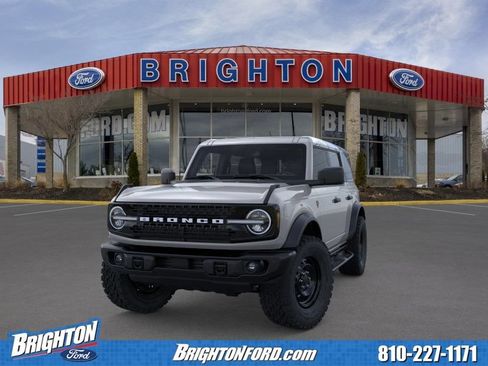 Used 2026 Ford Bronco Badlands AWD/4WD image 2