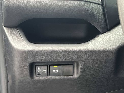 Used 2025 Toyota RAV4 LE FWD image 26