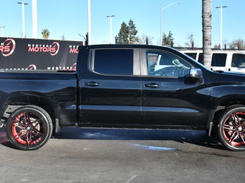 Used 2019 Chevrolet Silverado 1500 LT w/ All-Star Edition image 9