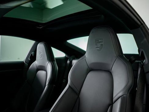 Certified 2024 Porsche 911 Carrera image 27