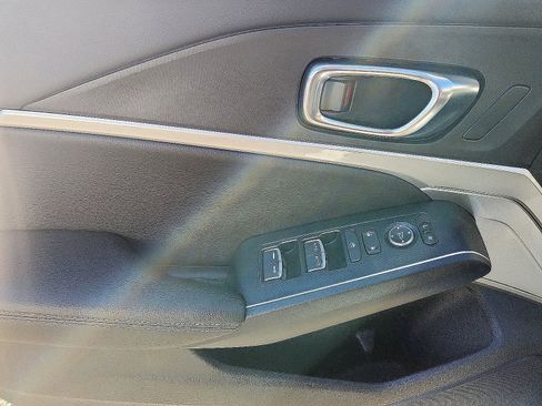 Certified 2025 Acura Integra A-Spec FWD image 13