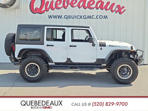 Used 2015 Jeep Wrangler Unlimited Rubicon w/ Dual Top Group AWD/4WD image 8