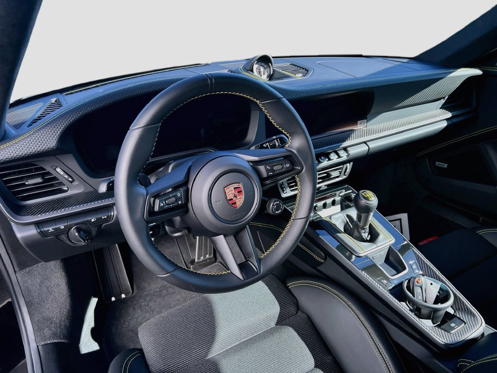 Certified 2026 Porsche 911 GT3 RWD image 4