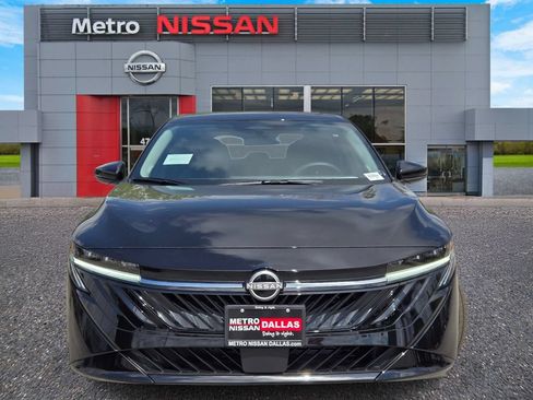 New 2027 Nissan Sentra SV w/ Floor Mat Package FWD image 2