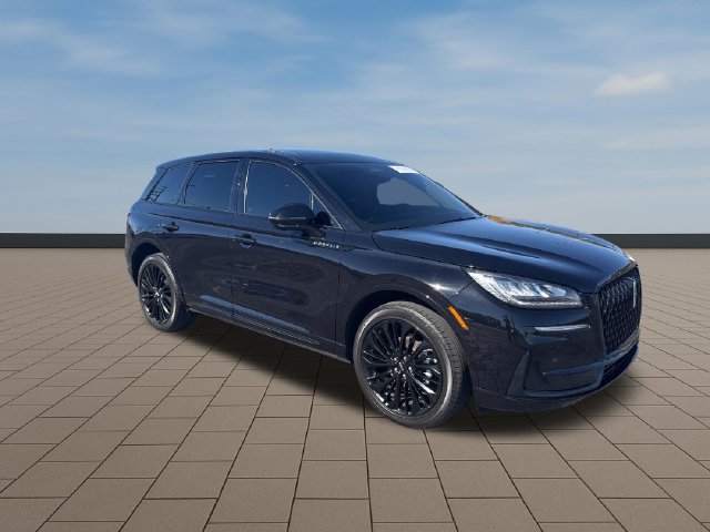 Used 2024 Lincoln Corsair AWD w/ Equipment Group 101A image 10
