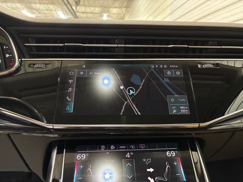 Used 2021 Audi Q7 2.0T Premium Plus image 20