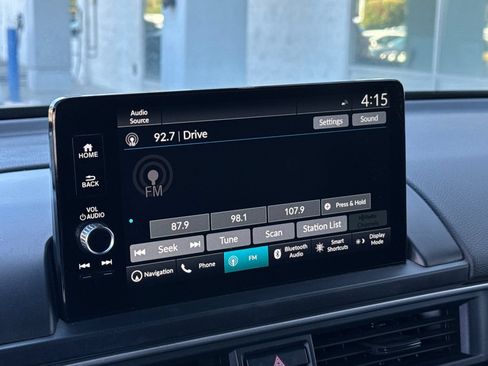 Used 2025 Honda Pilot Black Edition image 26