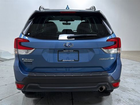 Used 2023 Subaru Forester Limited w/ Popular Package #2 image 4