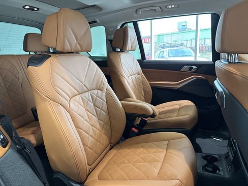 New 2026 BMW X7 xDrive40i image 52