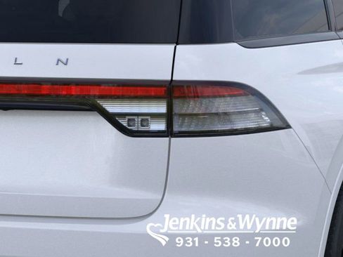 New 2026 Lincoln Aviator Reserve AWD/4WD image 21