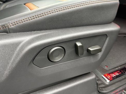 New 2025 GMC Sierra 1500 AT4 w/ AT4 Premium Package image 58