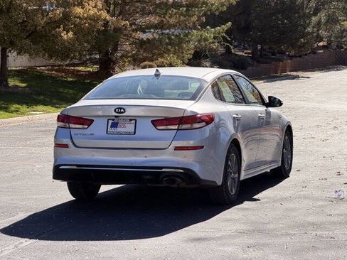 Used 2020 Kia Optima LX image 4