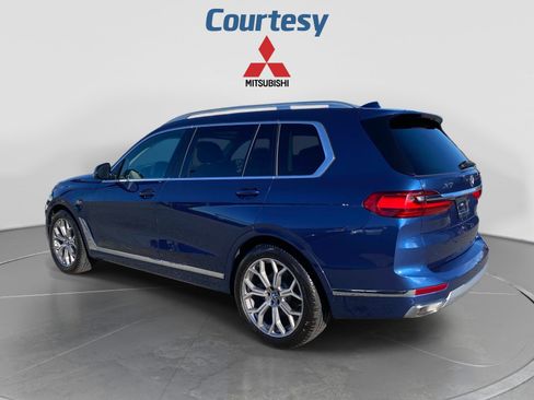 Used 2020 BMW X7 xDrive40i w/ Cold Weather Package AWD/4WD image 3