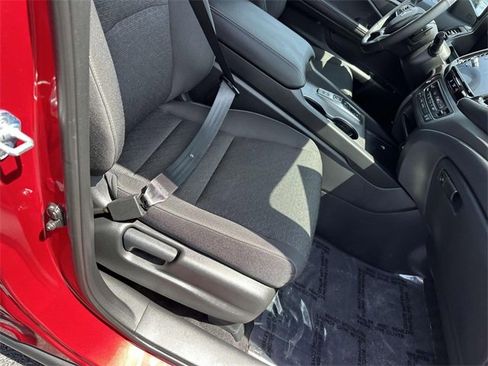 Certified 2025 Honda Ridgeline Sport image 8