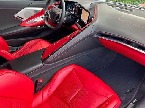 Certified 2021 Chevrolet Corvette Stingray Premium Cpe w/ Z51 Performance Package image 15