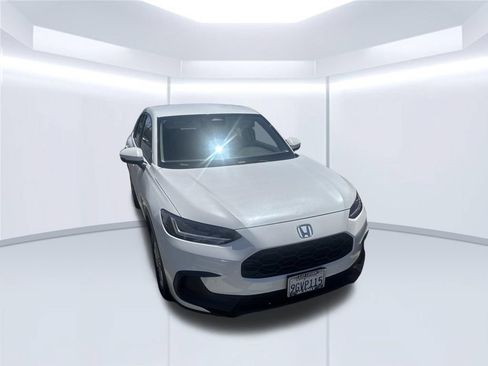 Certified 2024 Honda HR-V LX image 4