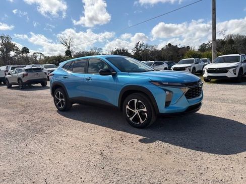 New 2026 Chevrolet Trax RS w/ Driver Confidence Package image 18