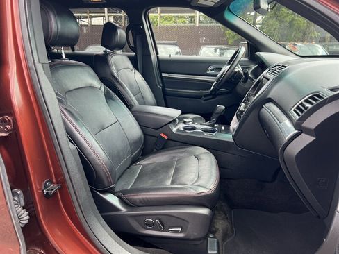 Used 2016 Ford Explorer Sport AWD/4WD image 14