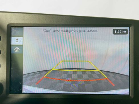 Certified 2024 Hyundai Elantra SE image 13