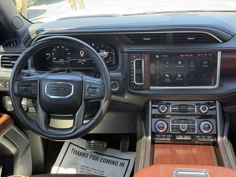 Used 2024 GMC Yukon XL Denali Ultimate image 23