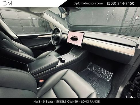 Used 2023 Tesla Model Y Long Range AWD/4WD image 17