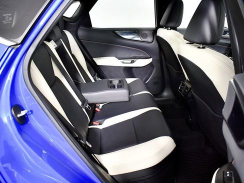 Used 2022 Lexus NX 350h AWD image 42